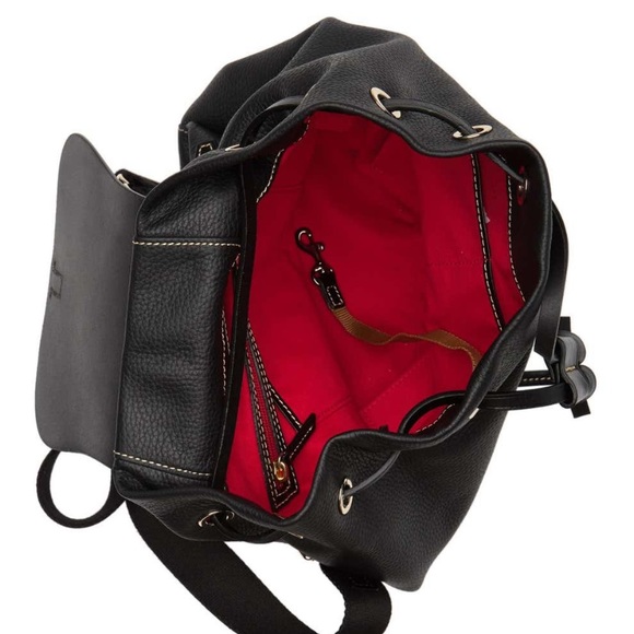 ⛔️SOLD⛔️Authentic Dooney & Bourke leather Backpack - Picture 5 of 8